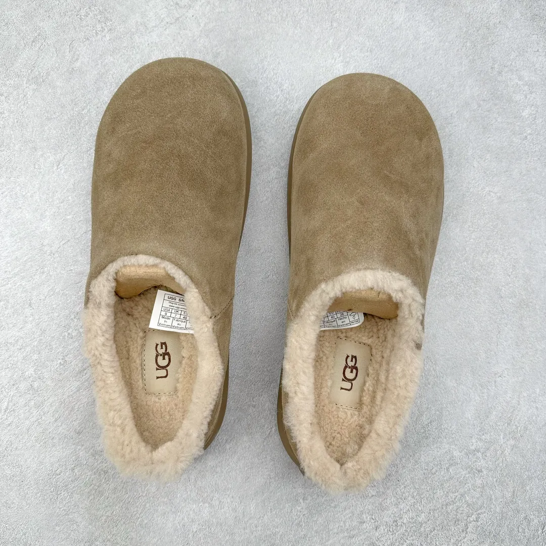 Pick up locally💰520 UGG 1688 Little Potato all-inclusive autumn and winter sheep fur integrated snow boots. All shoes are made from the same factory as ZP. Longfeng A-grade Australian imported sheep fur integrated brand OEM production line. Fully follow the ZP process. OEM original pattern maker adheres to the principle of no original shoes and no development selection. Pay attention to every detail. The most authentic version on the market TREADLITE "Light Wing" technology outsole Lightweight/durable/flexible/pile size: 35 36 37 38 39 40 Coding: by2936090
